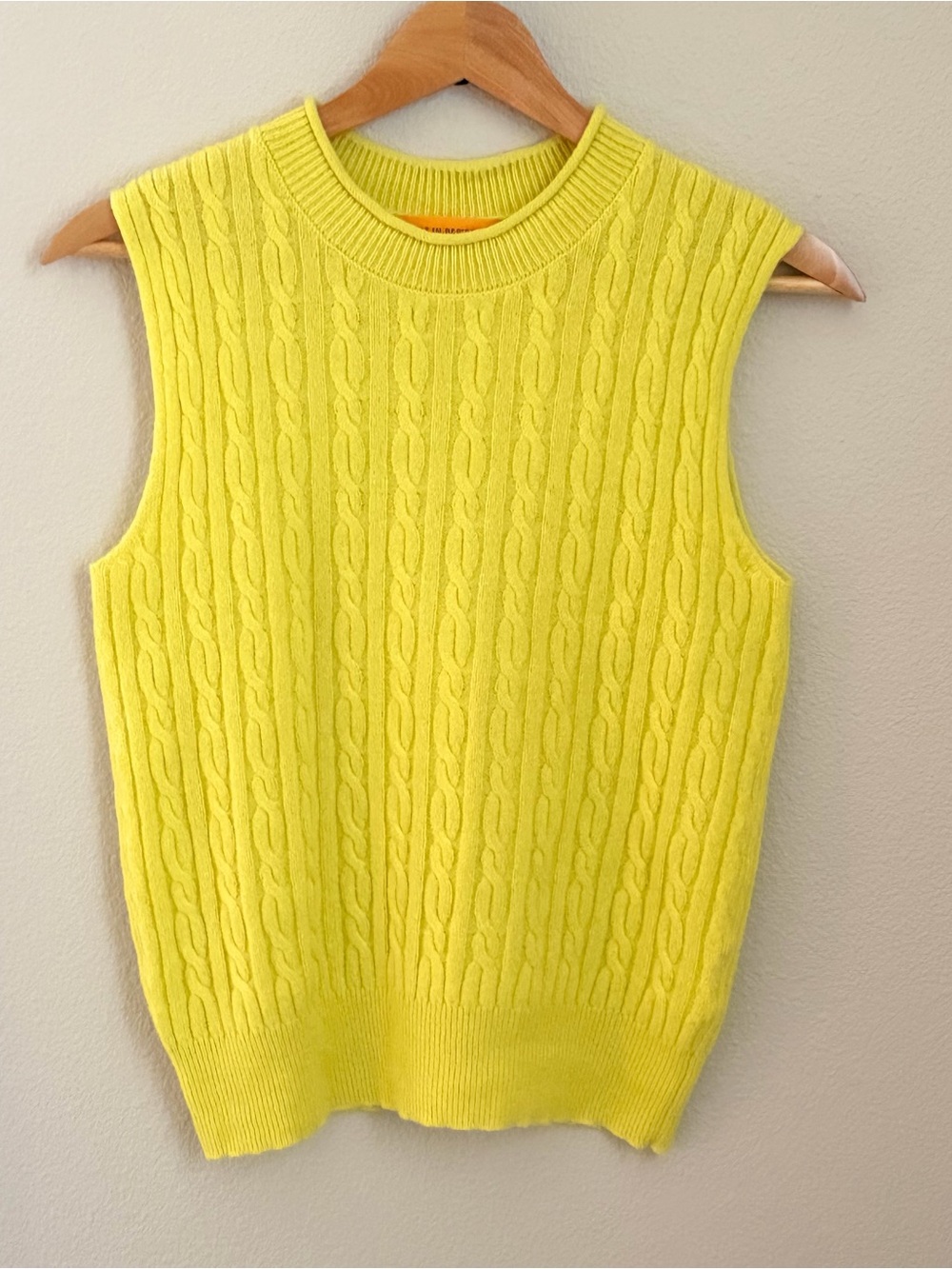 Guest In Residence Sleeveless Cashmere Cable-Knit Sweater Vest, Lemon Yellow - S
